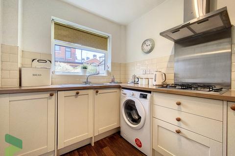 3 Ellesmere Road, Darwen, BB3 1HT