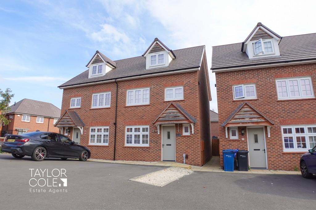 Kinver Close, Amington 4 bed semidetached house for sale £305,000