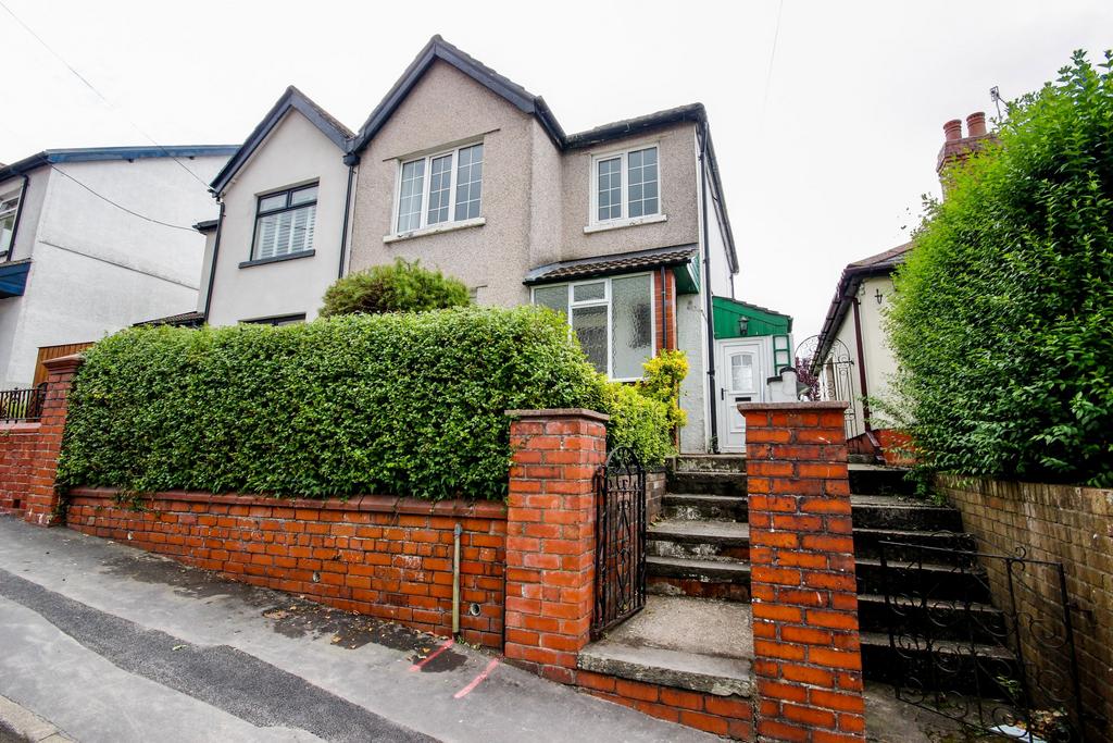 Greenfield, Park Terrace, Woodfieldside, Blackwood 3 bed semidetached