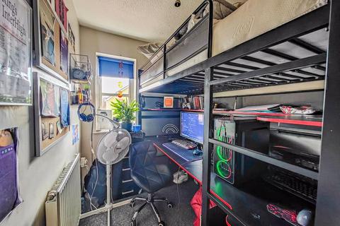 19 Newmarsh Road, London, SE28 8TA