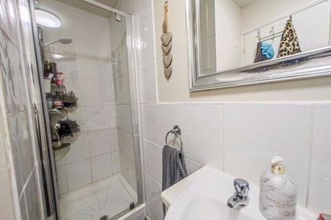 19 Newmarsh Road, London, SE28 8TA