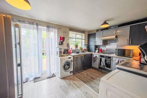 19 Newmarsh Road, London, SE28 8TA