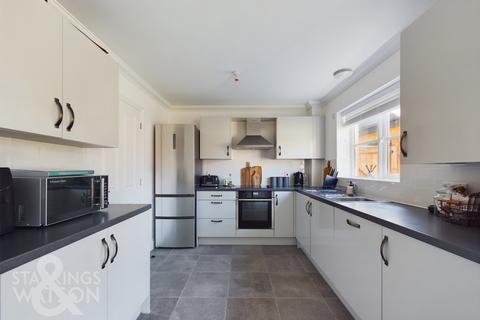 3 bedroom link detached house for sale - William Green Way, Blofield, Norwich