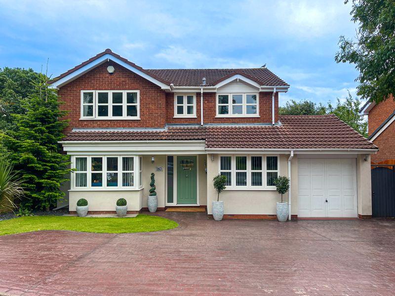 Hunslet Road, Burntwood, WS7 9LA 4 bed detached house for sale £485,000