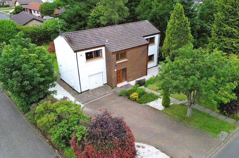 High Barrwood Road, Kilsyth 3 bed detached house for sale £235,000