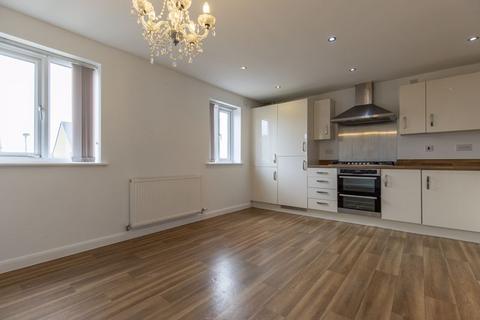 3 Admiral Way, Halifax, HX2 0SW