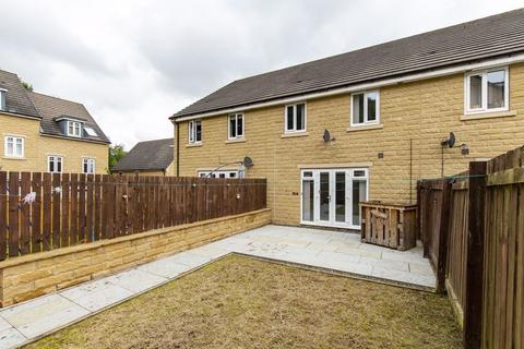 3 Admiral Way, Halifax, HX2 0SW