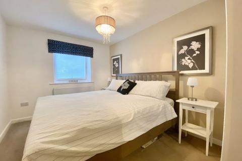 2 bedroom apartment for sale - Ladywood Court. Lichfield Road, Four Oaks, Sutton Coldfield, B74 2TX