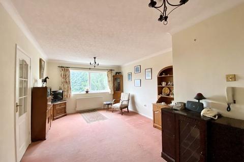Flat 9, Crown Court Crown Lane, Sutton Coldfield, B74 4SY