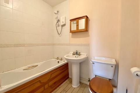 Flat 9, Crown Court Crown Lane, Sutton Coldfield, B74 4SY
