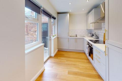 undefined, Kelvin Gardens, Gateshead NE11