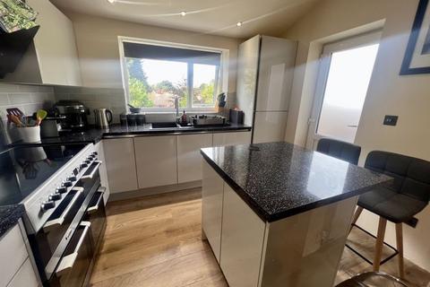 607 Aldridge Road, Great Barr, Birmingham, B44 8NB