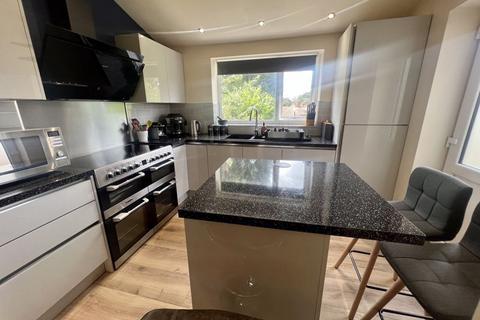 607 Aldridge Road, Great Barr, Birmingham, B44 8NB