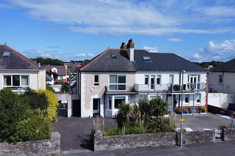 5 Blackburn Drive, Ayr, KA7 2XW