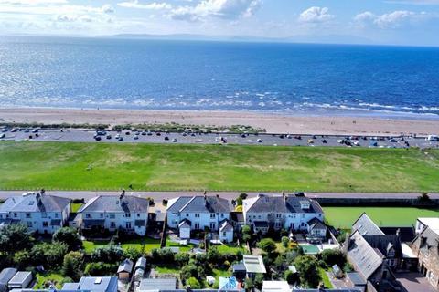 5 Blackburn Drive, Ayr, KA7 2XW