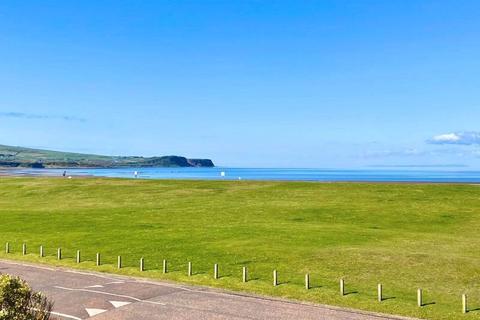 5 Blackburn Drive, Ayr, KA7 2XW
