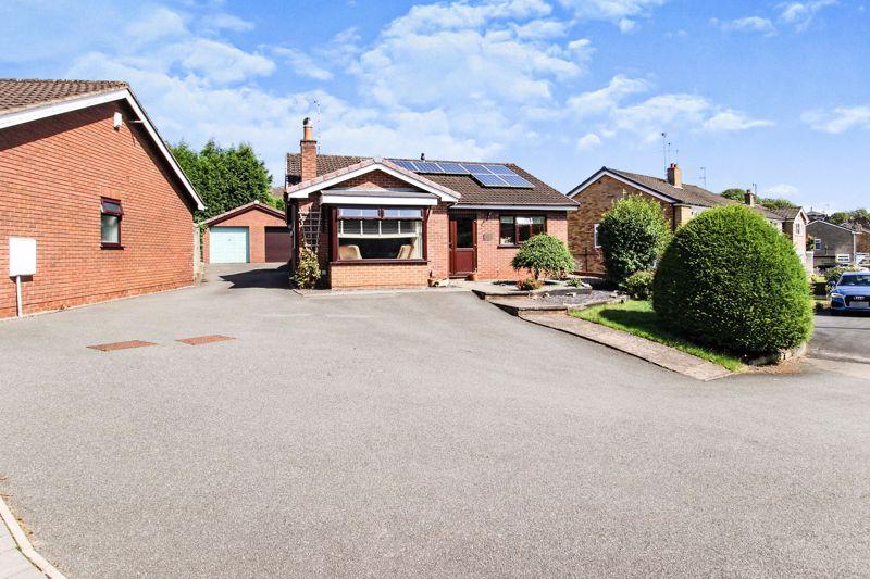 Stone Road Trentham Stoke On Trent St4 3 Bed Detached Bungalow For