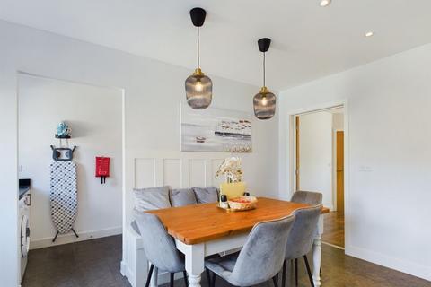 16 Chivers Street, Bath, BA2 5BH