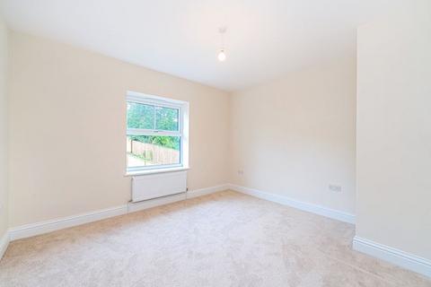 20 Cromwell Road, Caterham, CR3 5JA