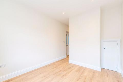 20 Cromwell Road, Caterham, CR3 5JA