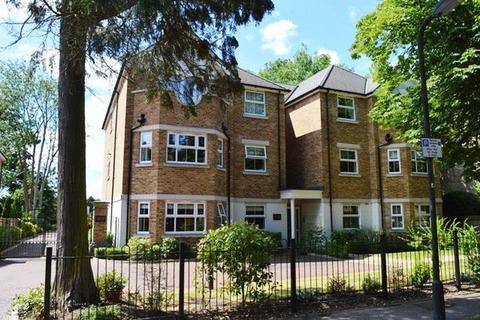 2 bedroom flat for sale, Westfield Park, Hatch End