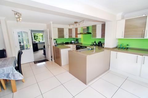 3 bedroom terraced house for sale, Fallowfield, Hazlemere HP15