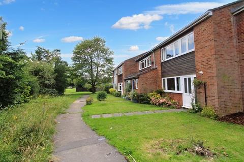 17 Fallowfield, Hazlemere, High Wycombe, HP15 7RP