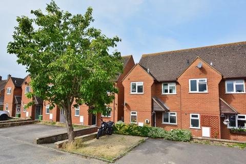 36 Fleetwood Way, Thame, OX9 3DF