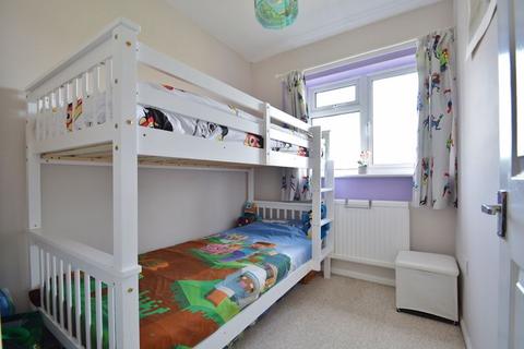 36 Fleetwood Way, Thame, OX9 3DF