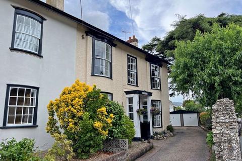 Sidmouth - 2 bedroom apartment for sale