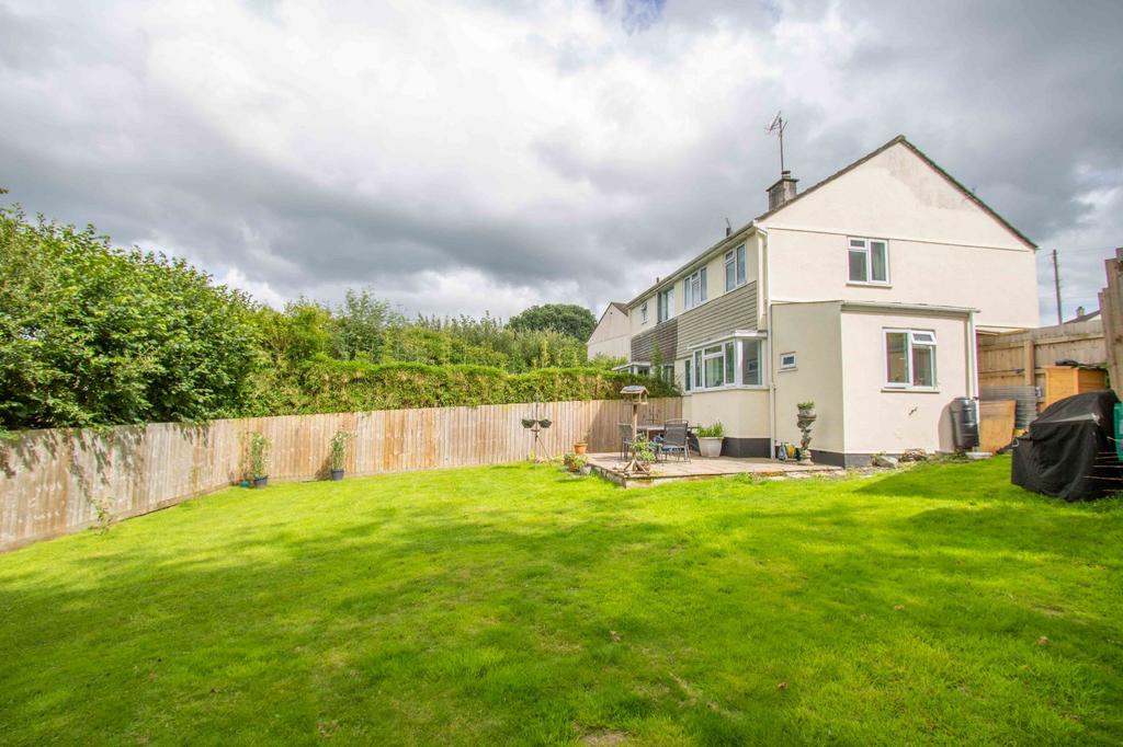 Horrabridge, Yelverton 3 bed semidetached house for sale £250,000