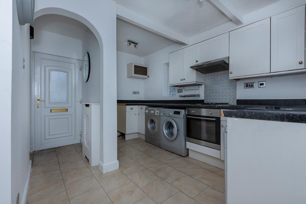 Glenmore Ave, Shepshed... 3 bed semidetached house £220,000