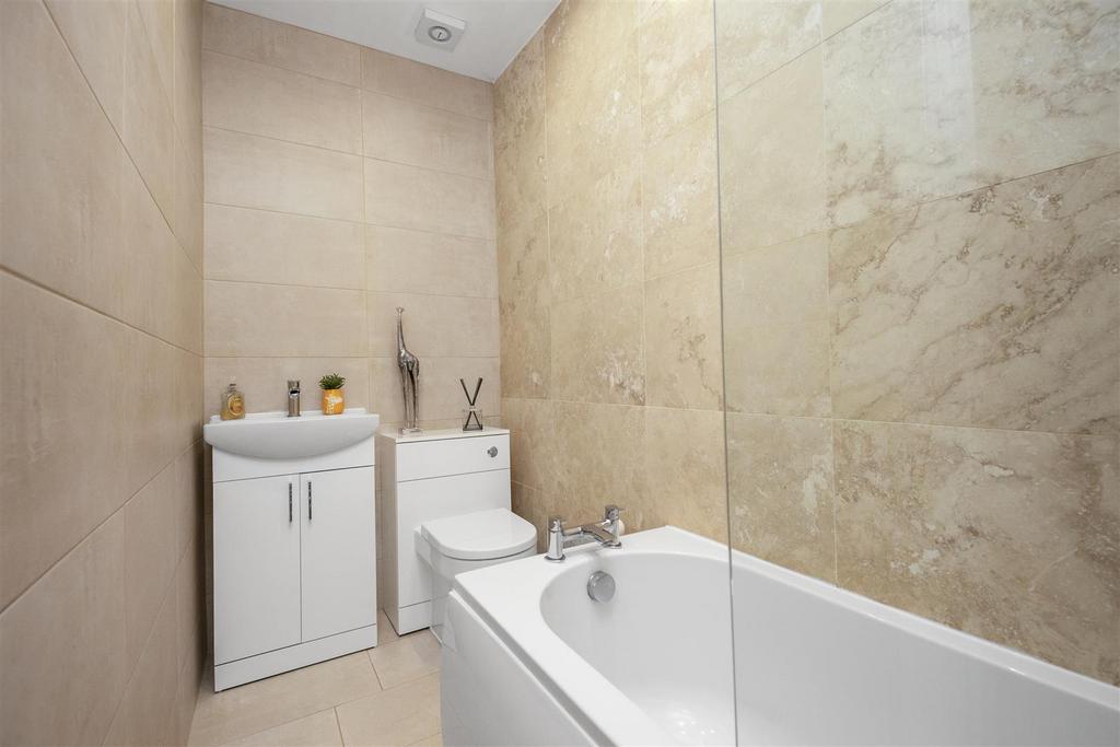 7 D William Street 19.jpg