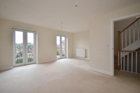 44 Etchingham Drive, St Leonards-on-sea, TN38 9AB