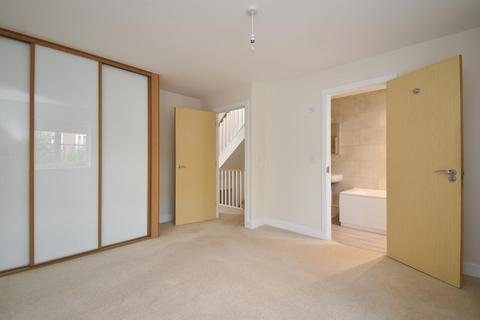 44 Etchingham Drive, St Leonards-on-sea, TN38 9AB