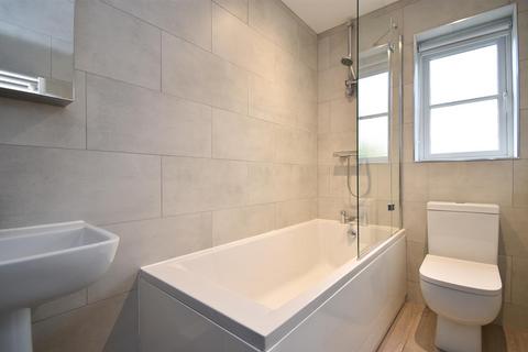 44 Etchingham Drive, St Leonards-on-sea, TN38 9AB