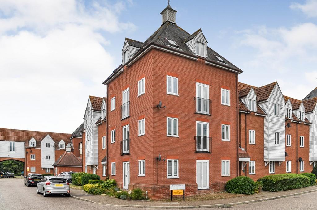 Melba Court, Writtle, Chelmsford, CM1 1 bed apartment for sale £205,000