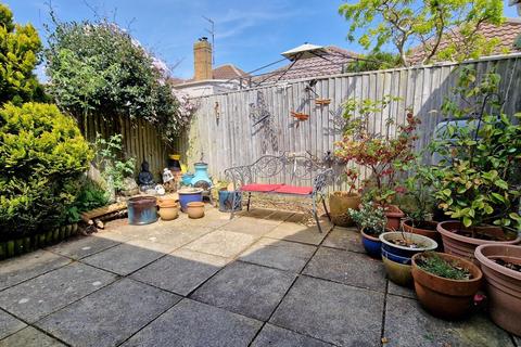 2a Blake Road, Bicester, OX26 3HG