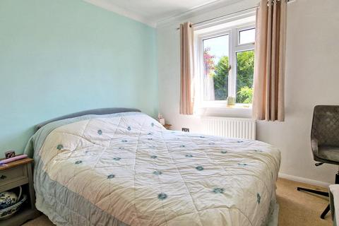2a Blake Road, Bicester, OX26 3HG
