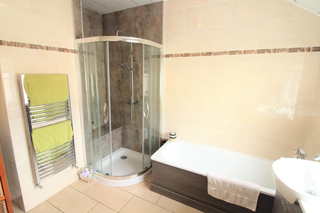 Family bathroom