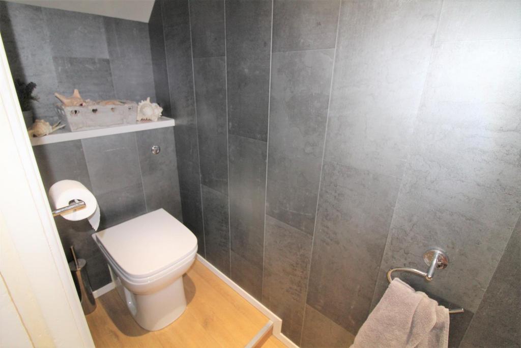 Downstairs wc