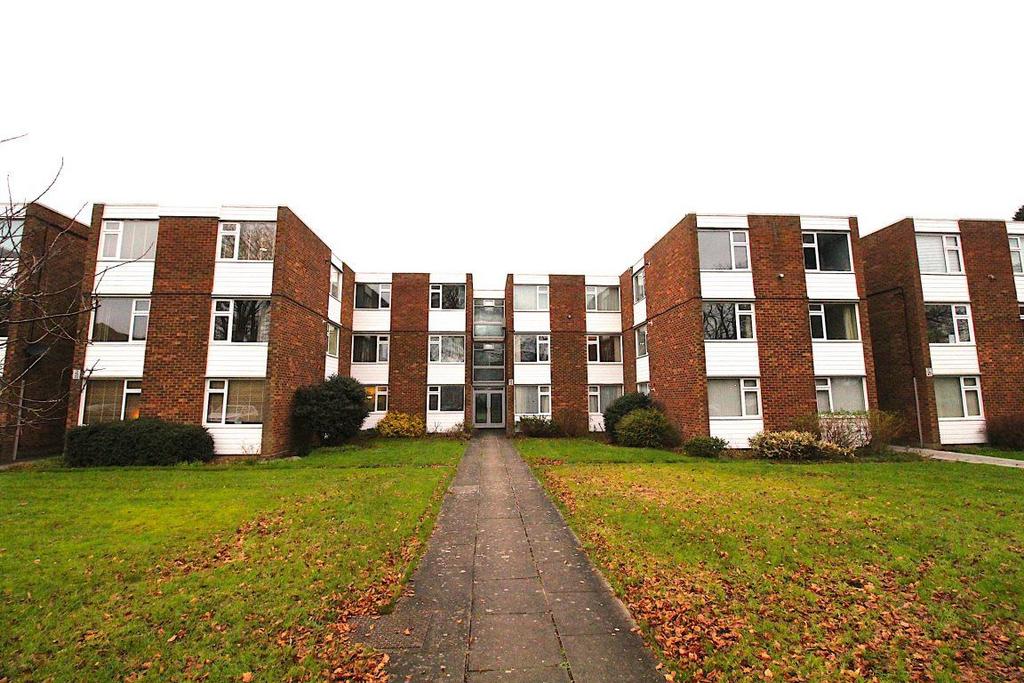 MARTIN LANE, BILTON 2 bed flat £750 pcm (£173 pw)