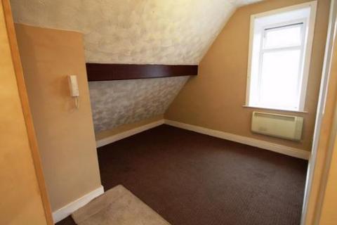1 bedroom flat to rent - The Ingrams, Huddersfield Road, Elland