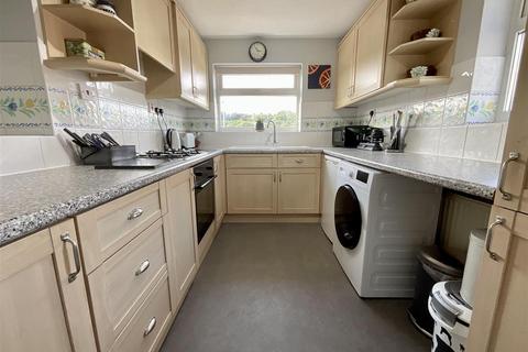 5 Weaponness Valley Close, Scarborough, YO11 2JJ