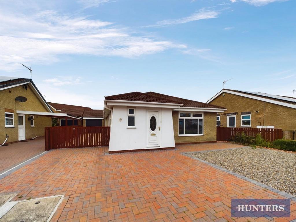 Avocet Way, Bridlington, YO15 3NT 3 bed detached bungalow for sale £