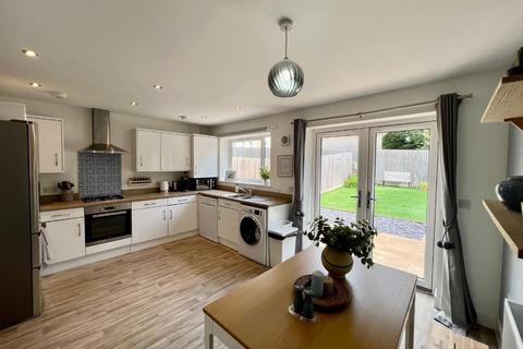 20 Dauncey Close, Wotton-under-edge, GL12 7EN