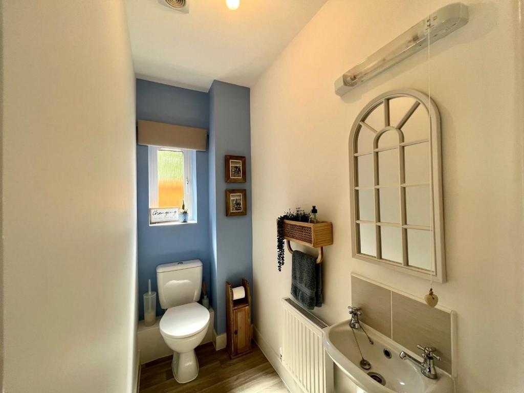 Cloakroom.jpg