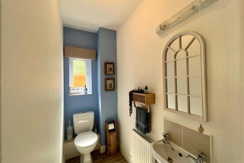 20 Dauncey Close, Wotton-under-edge, GL12 7EN