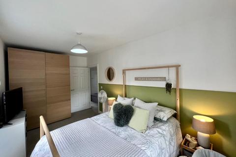 20 Dauncey Close, Wotton-under-edge, GL12 7EN