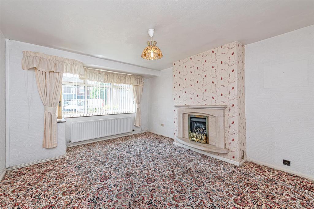 Dunmow Road, Thelwall, Warrington 3 bed semidetached house for sale